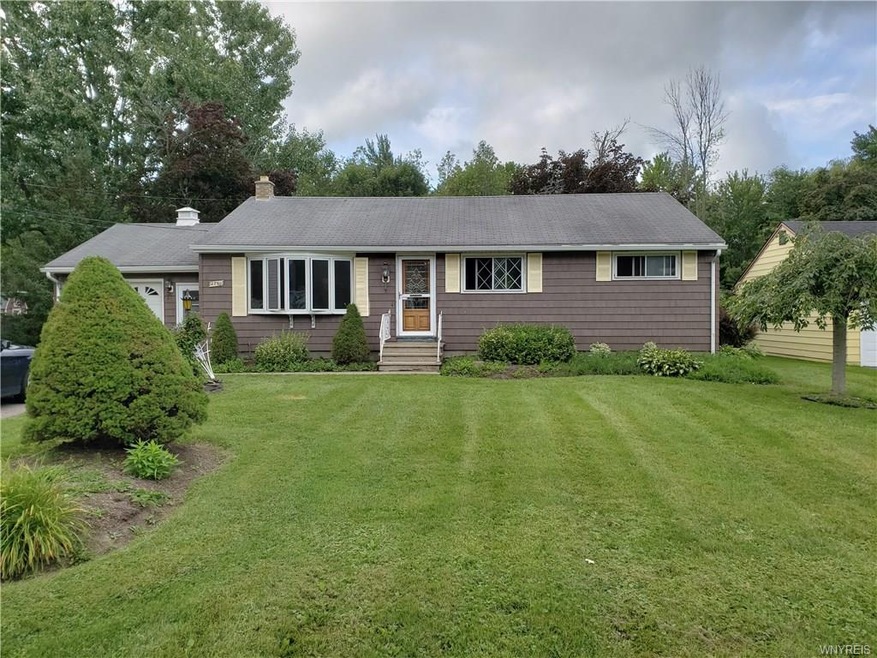 2790 Stenzel Ave, North Tonawanda, NY 14120 - photo 1