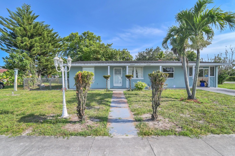 5974 Albert Rd, West Palm Beach, FL 33415 - photo 1