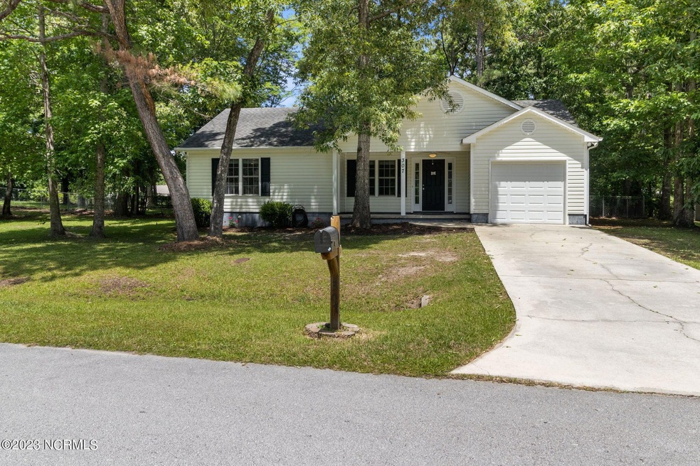 Sold $230,000 • Co-Listing Agent