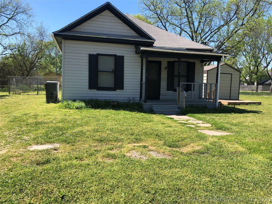 618 N Collins Ave, Okmulgee, OK 74447 - photo 1