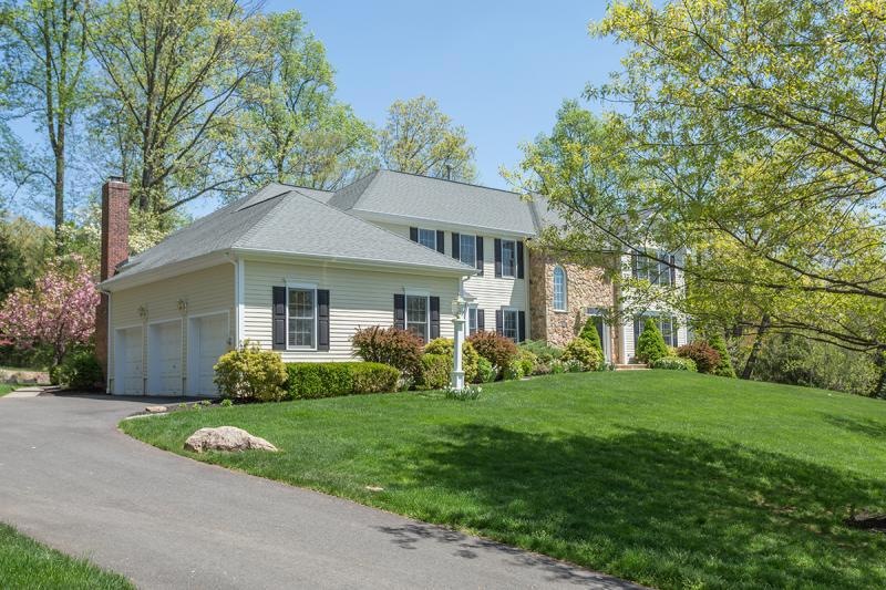 1 Byram Ct, Mendham, NJ 07945 - photo 1