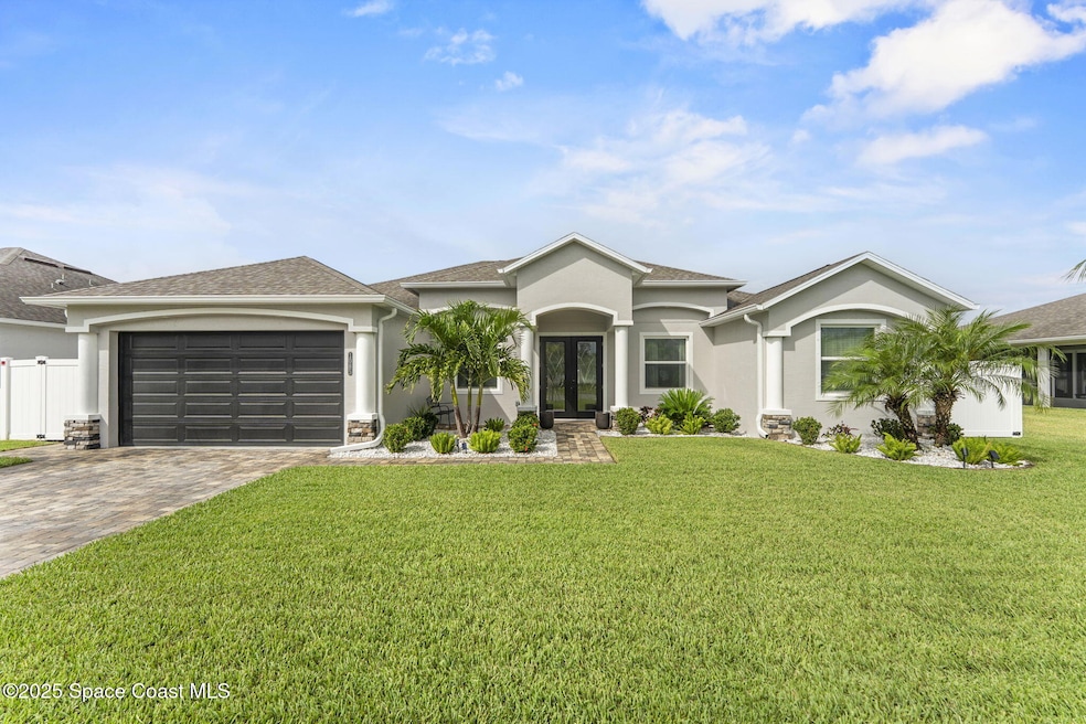 1085 Captiva Island Cir SW, Palm Bay, FL 32908 - photo 1