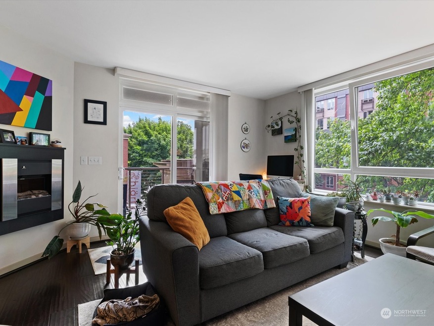 Sold $490,000 • Co-Listing Agent