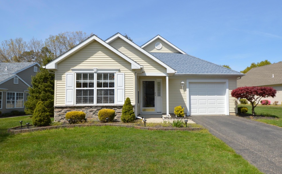 WELCOME TO 2949 SPRINGWATER CT.