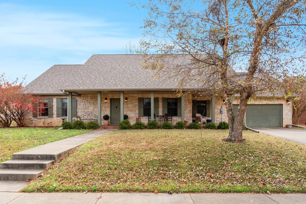 4444 E Kanata Ct, Springfield, MO 65802 - photo 1