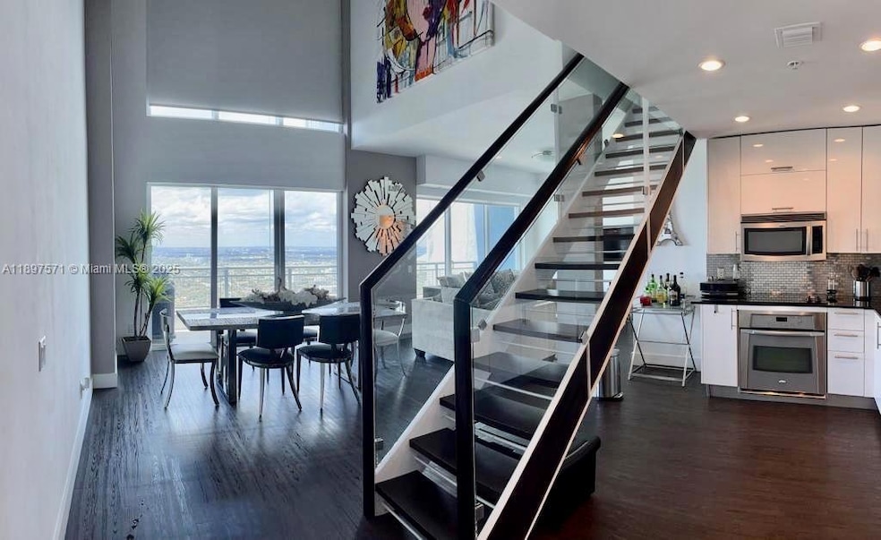 Infinity at Brickell unit 4607, Miami, FL 33130 - photo 1