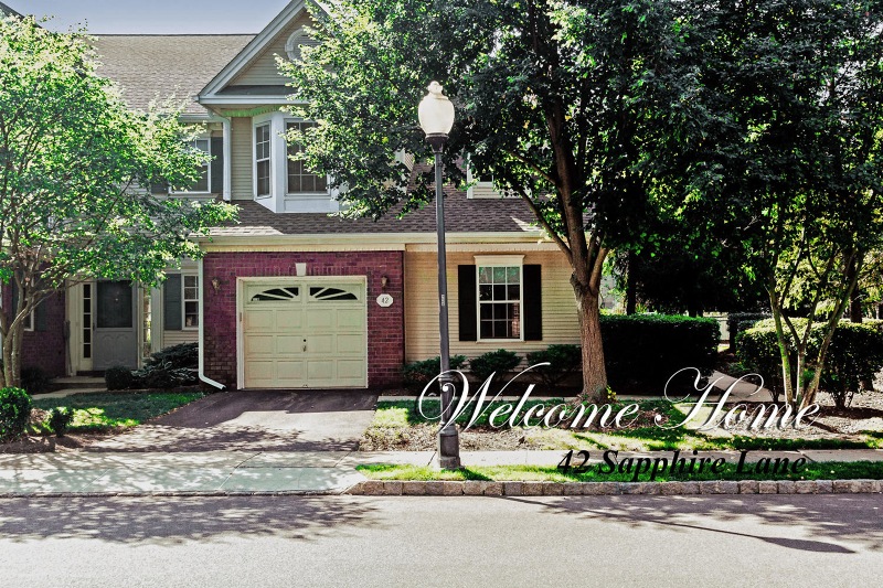 42 Sapphire Ln, Franklin Park, NJ 08823 - photo 1