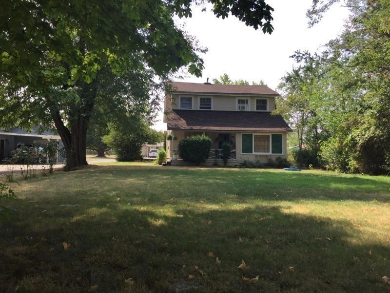 926 SW Greenwood Ave, Grants Pass, OR 97526 - photo 1