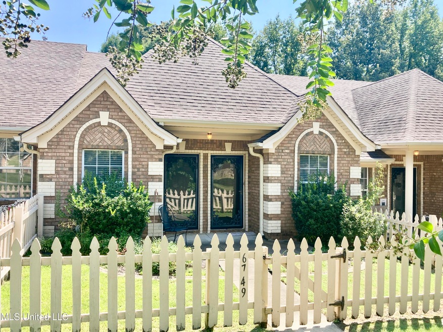 Sold • Co-Listing Agent