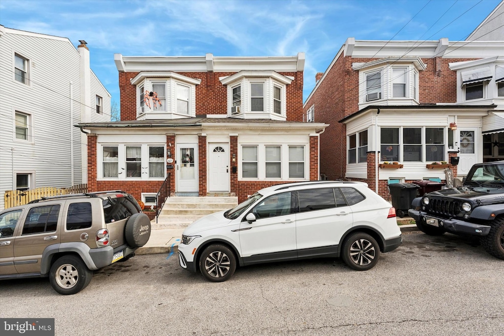 For Sale $290,000 • Co-Listing Agent