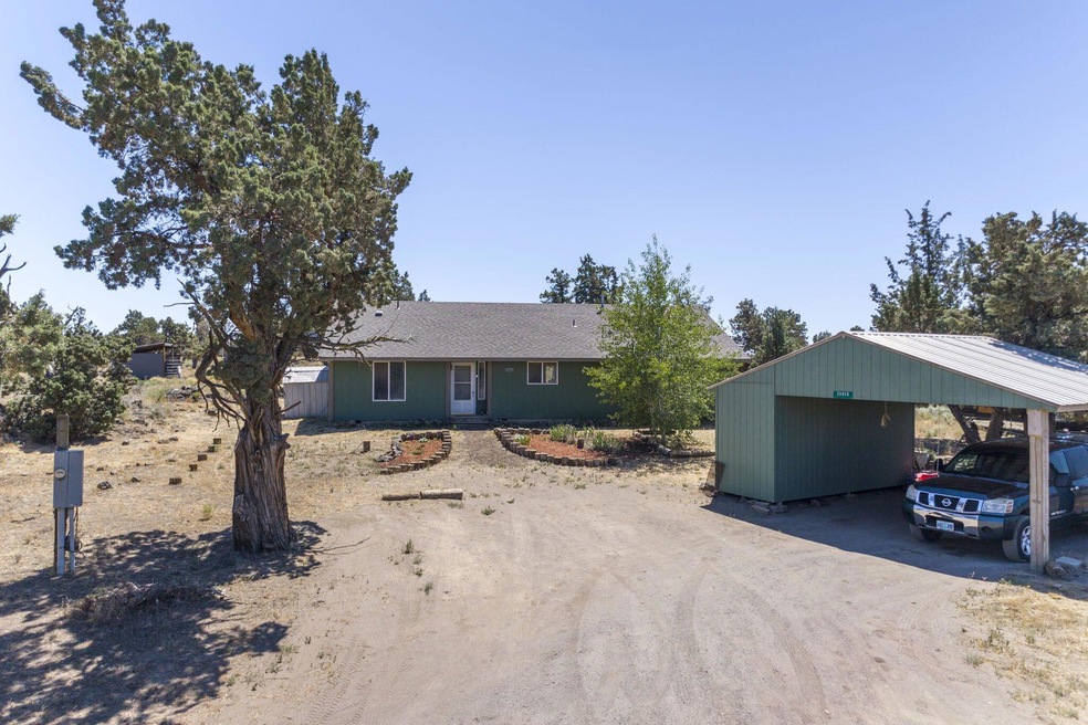 2-web-or-mls-24919 Elk Lane-2