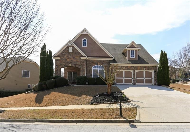 Brick and Stone Exterior!