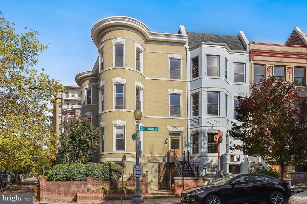 1875 California St NW unit 4, Washington, DC 20009 - photo 1