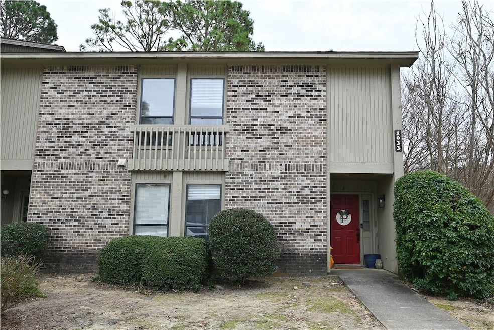 1033 Stonegate Dr unit E, Auburn, AL 36832 - photo 1