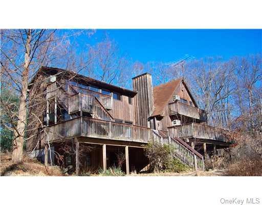 58 Beyers Rd, Middletown, NY 10941 - photo 1