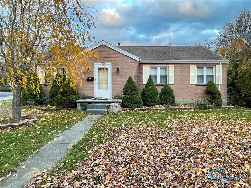 1301 Park St, Findlay, OH 45840 - photo 1