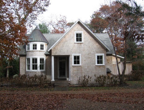 209 Quinsigamond Ave, Vineyard Haven, MA 02568 - photo 1