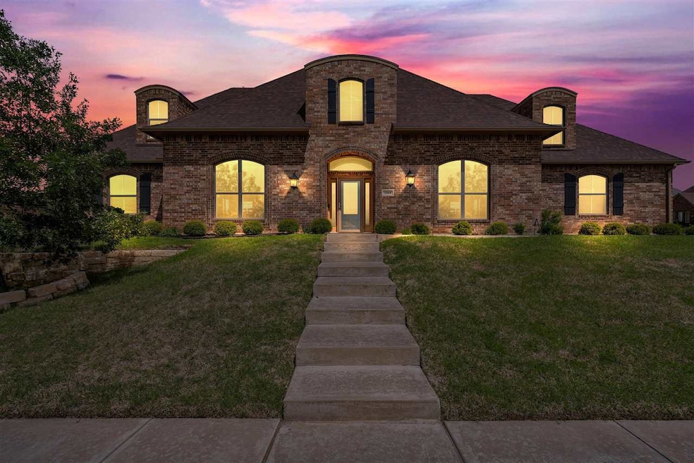 2404 SW 70th St, Lawton, OK 73505 - photo 1