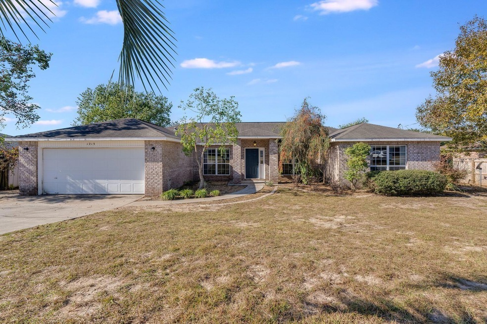 1213 Northview Dr-001