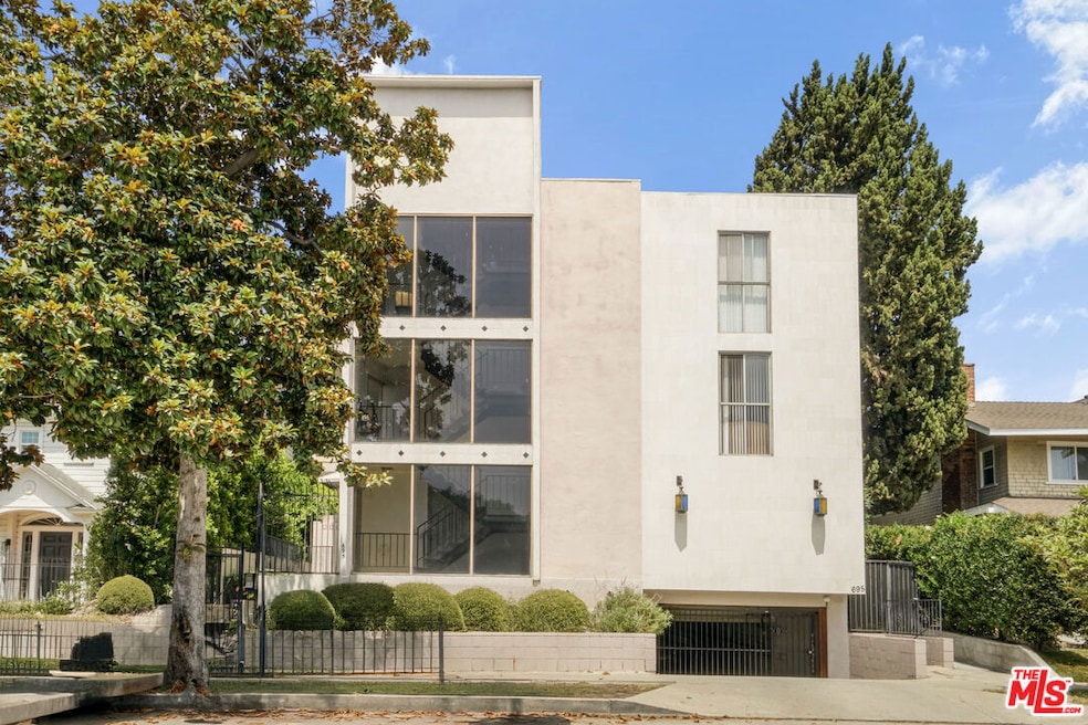 For Sale $3,550,000 • Co-Listing Agent