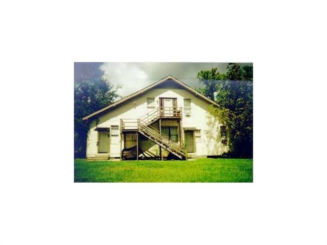 Facade/Exterior Front.