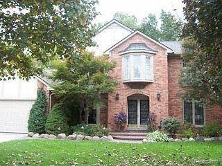3579 Sherborn Dr, Rochester Hills, MI 48306 - photo 1