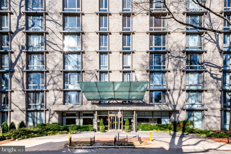 Claridge House unit 902-N, Washington, DC 20037 - photo 1