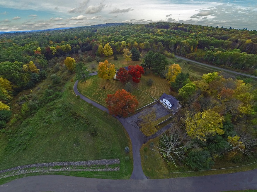 0 Estates Blvd, Dingman Township, PA 18337 - photo 1