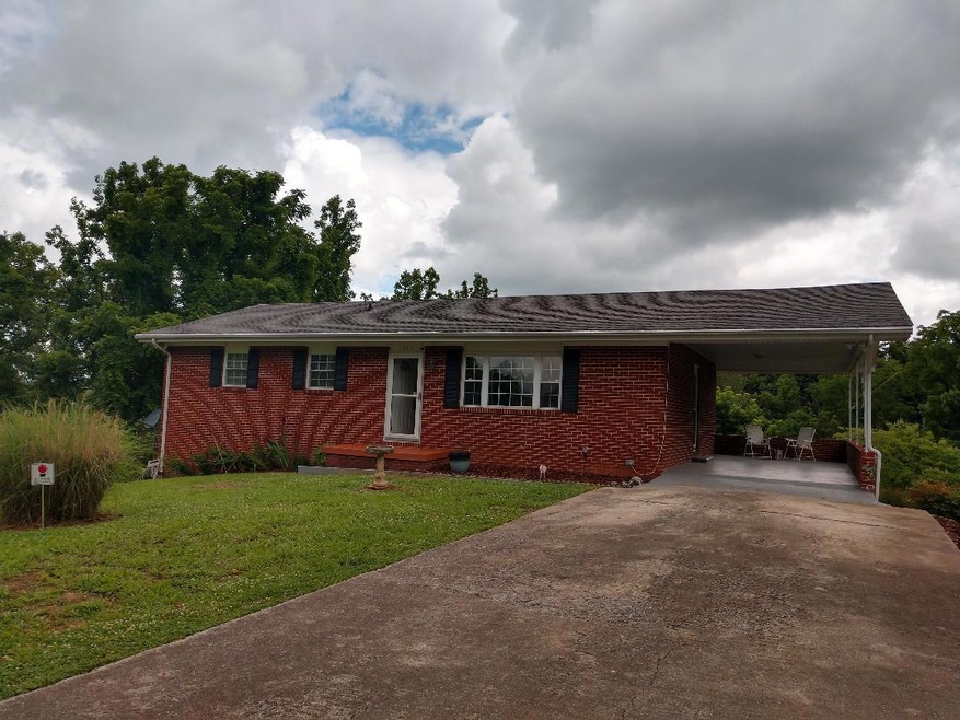 125 Utah St, Johnson City, TN 37601 - photo 1