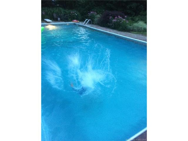 89 S Mountain Dr, New Britain, CT 06052 - photo 1