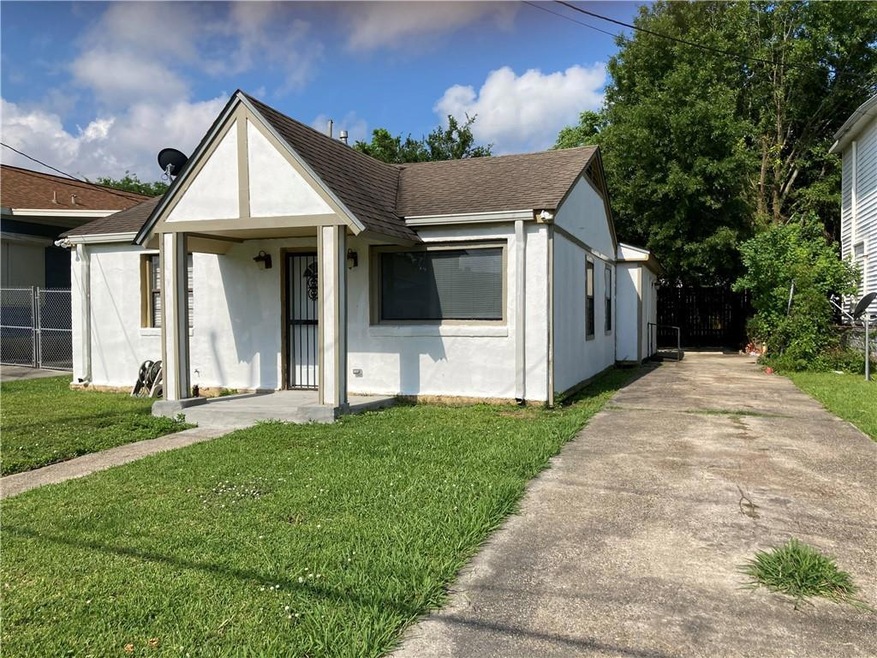 5120 Saint Ferdinand Dr, New Orleans, LA 70126 - photo 1