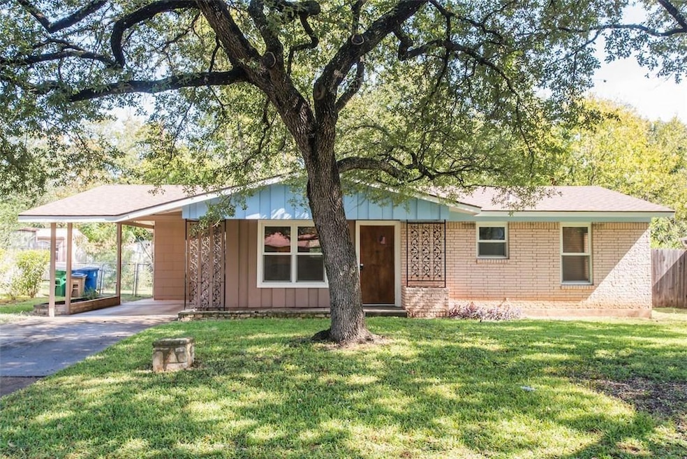 For Rent $1,950/month
