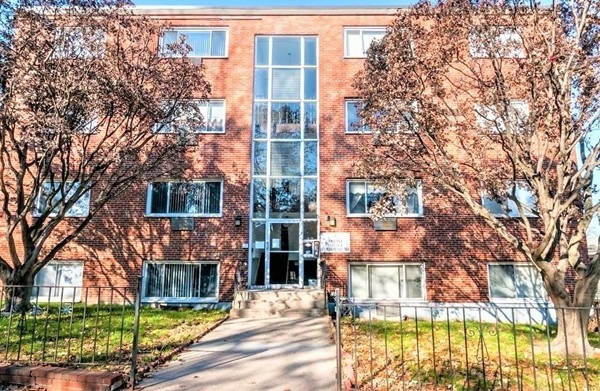 36 Nahant Ave unit 8, Dorchester, MA 02122 - photo 1