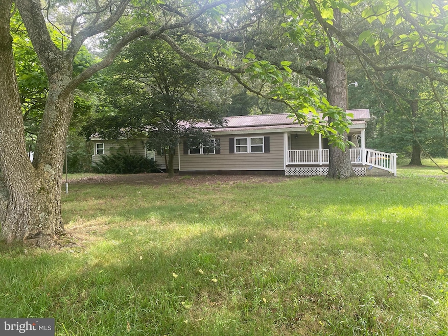 31436 E Trap Pond Rd, Laurel, DE 19956 - photo 1