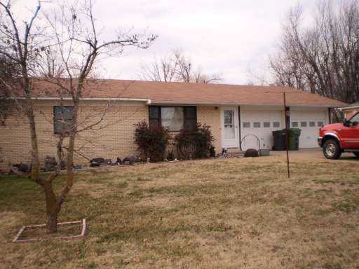 1922 S 10th St, Rogers, AR 72758 - photo 1