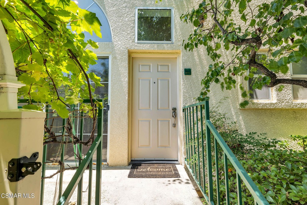 5455 Sylmar Ave #1202, Sherman Oaks -