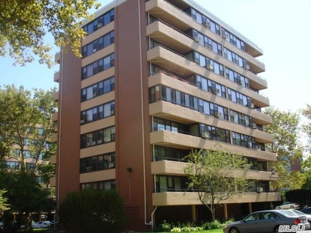 920 166th St unit 4B, Whitestone, NY 11357 - photo 1