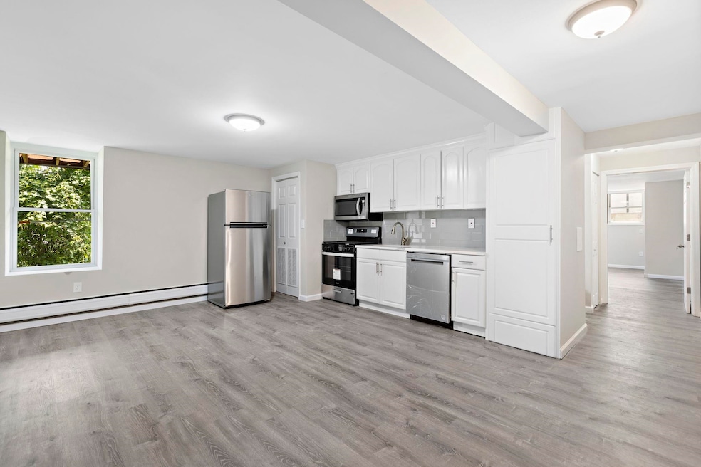 5-7 Oak St unit B7, Weehawken, NJ 07086 - photo 1
