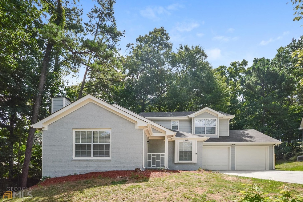 2219 Cody Ct, Lithonia, GA 30058 - photo 1