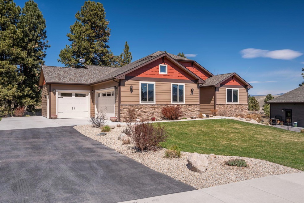 2-web-or-mls-10291CoulterPineSt_EXT-1