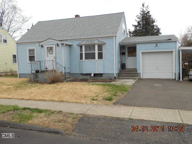 172 Hooker Rd, Bridgeport, CT 06610 - photo 1