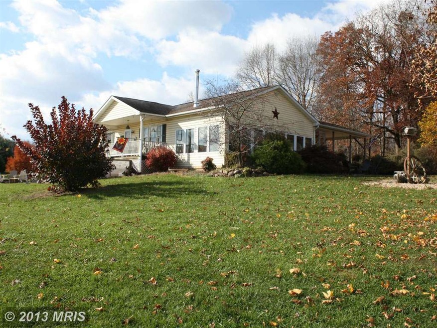 1028 Wakemans Grove Rd, Edinburg, VA 22824 - photo 1