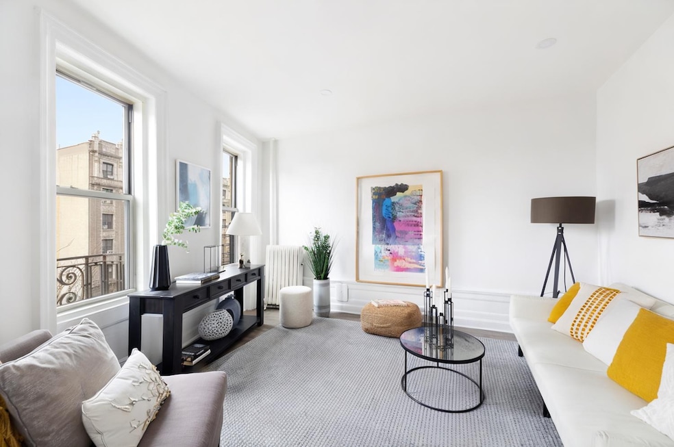 For Sale $450,000 • Co-Listing Agent