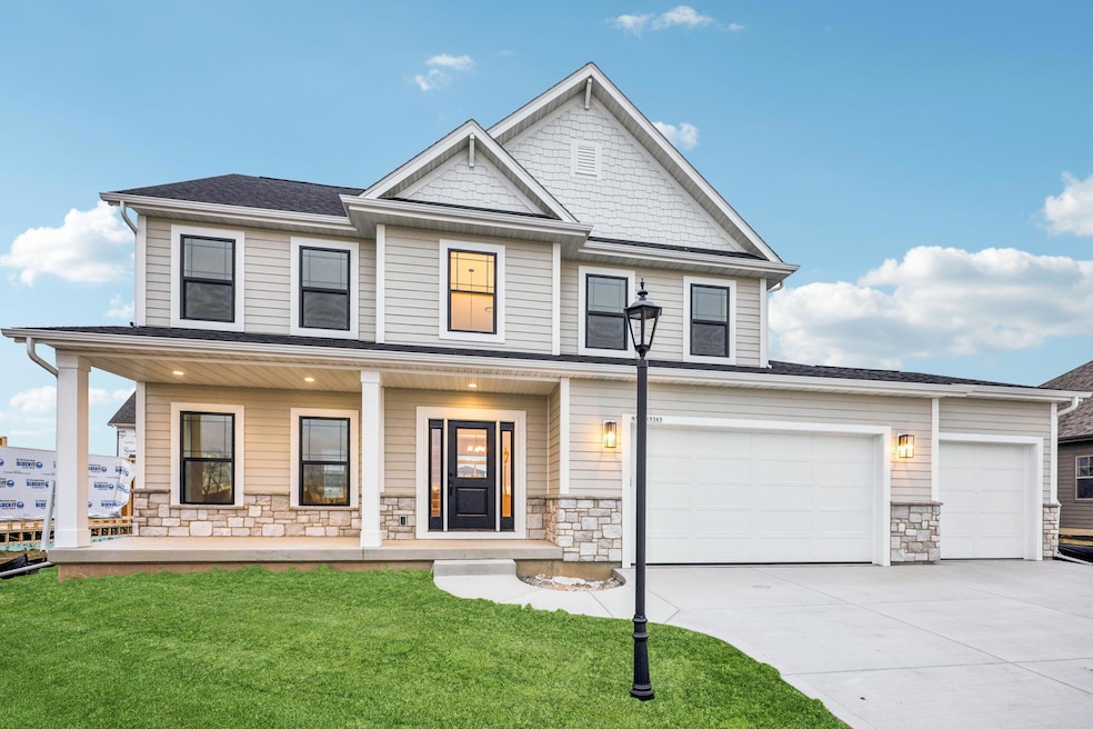 42-web-or-mls-Red Crown Lane - 003r
