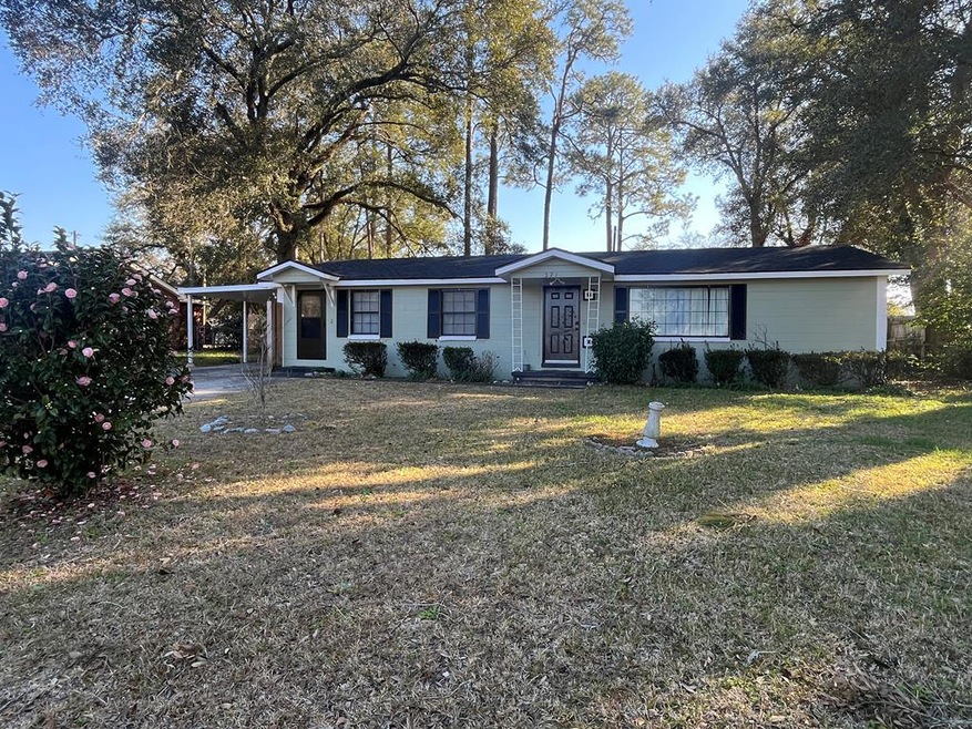 2210 Oakhaven Dr, Albany, GA 31721 - photo 1