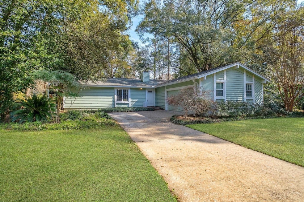 Sold $330,000 • Co-Listing Agent