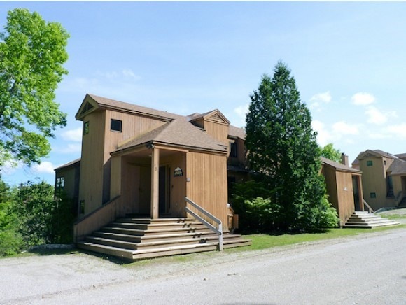 3 Willows Way unit 3, Peru, VT 05152 - photo 1