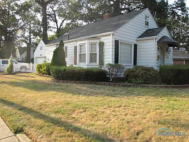 4301 Bowen Rd, Toledo, OH 43613 - photo 1