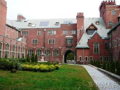 208 Chateau Rive unit 208, Peekskill, NY 10566 - photo 1