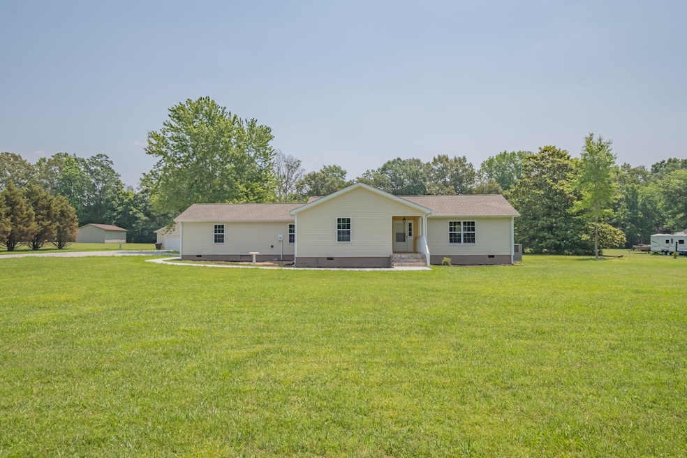 93 Deerfield Cir, Manchester, TN 37355 - photo 1